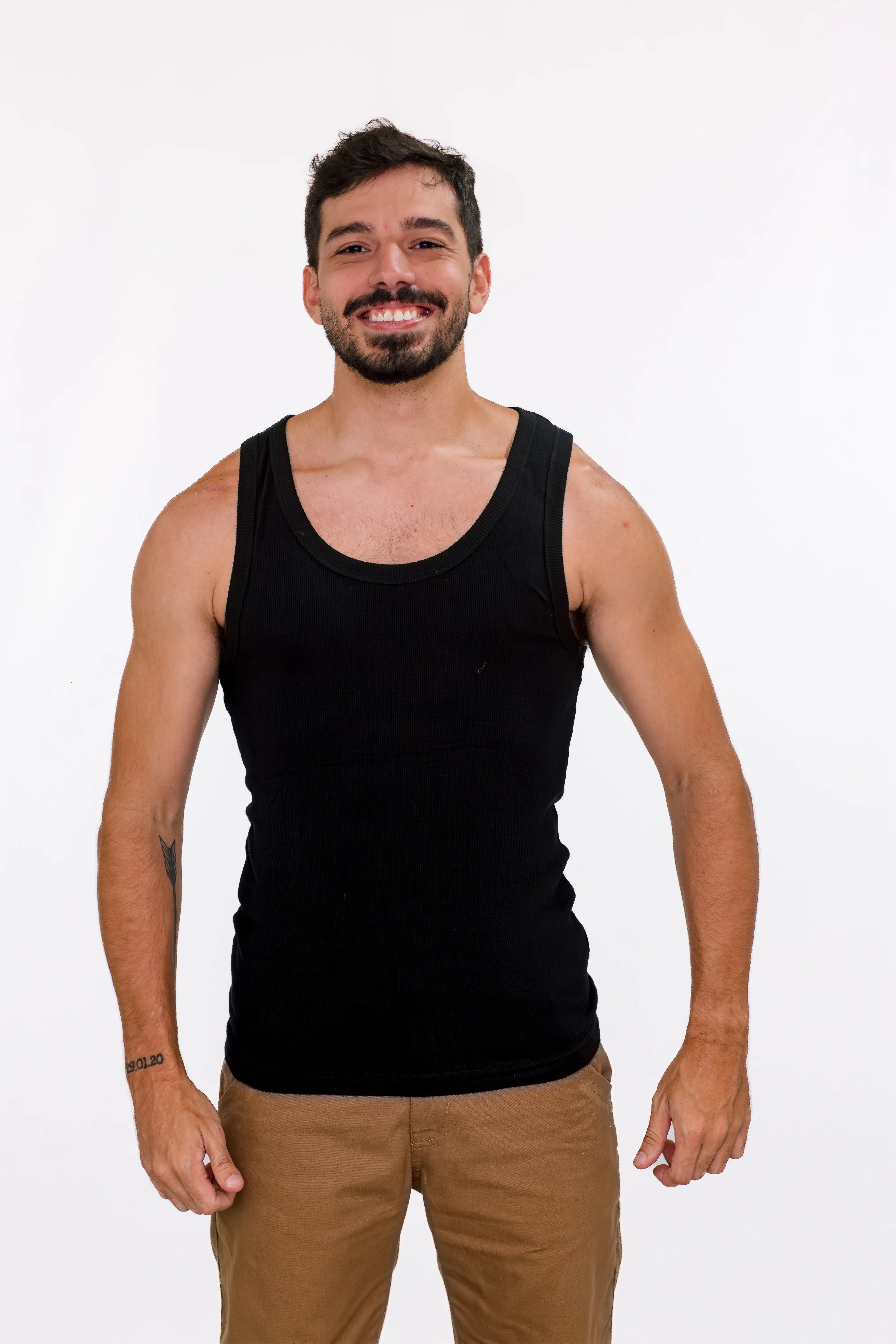 Camiseta Regata Canelada Masculina com Elastano — Ajuste Perfeito